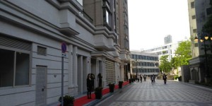 香港君柏发展商代交30%印花税
