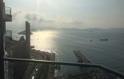 香港房产维港峰产权999年香港名校网