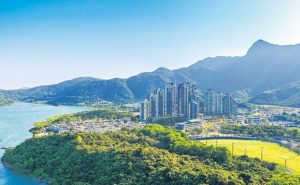 Sierra Sea地理位置得天独厚，背靠翠绿的马鞍山郊野公园
