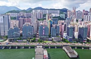 海璇位处北角海岸线，面向维港海景