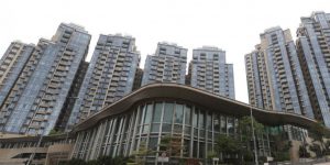 天铸稍提价0.4%重售