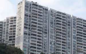 東半山松柏新邨3房套連車位5.5萬租出 呎租36元